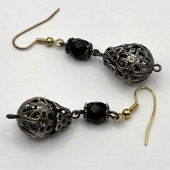 Vintage Silver & Black Drop Earrings - Picture 3 of 3